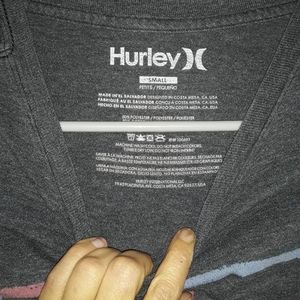 Hurley tshirt